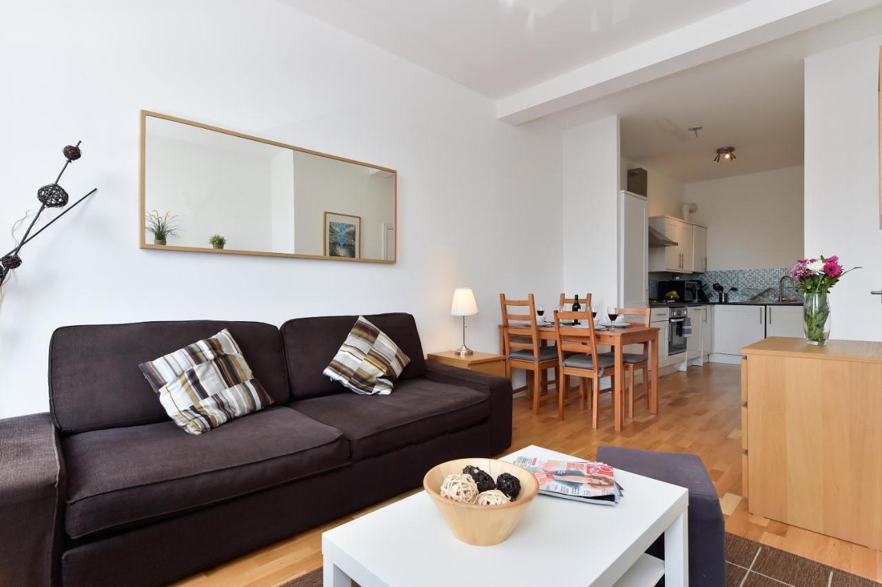 Regents Canal Apartments Лондон Екстер'єр фото
